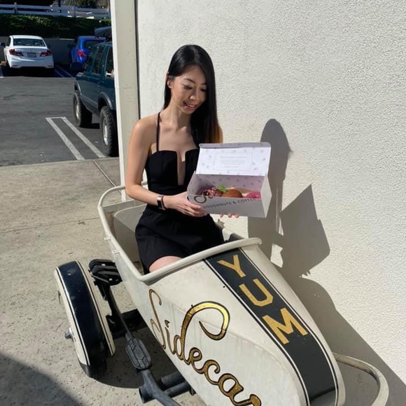 Meet your Posher, Liana - Picture 1 of 1